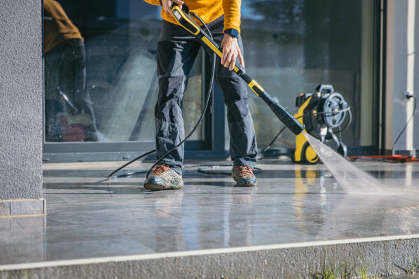 Best Pool Deck Cleaning  in Oroville, WA